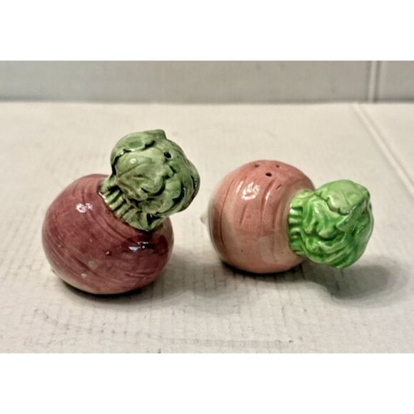 Vintage Fitz and Floyd Salt & Pepper Shakers Radish Vegetable Garden w/Stoppers - Picture 1 of 5